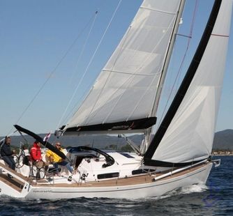 Salona Salona (2013) Sailboar Charter