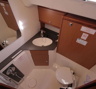 Bavaria Bavaria (2014) Sailboar Charter
