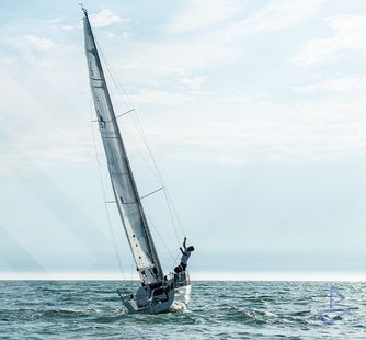 J Boats J Boats (2015) Sailboar Charter