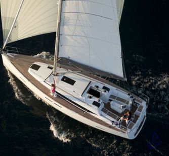 Jeanneau Jeanneau (2013) Sailboar Charter