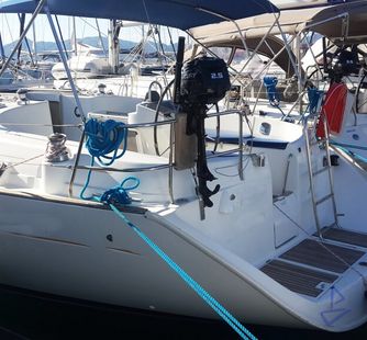 Beneteau Beneteau (2001) Sailboar Charter