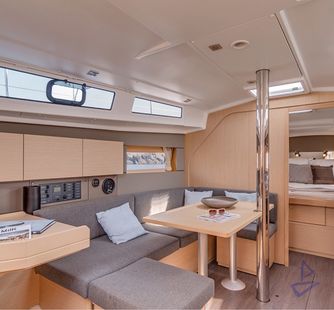 Jeanneau Jeanneau (2016) Sailboar Charter