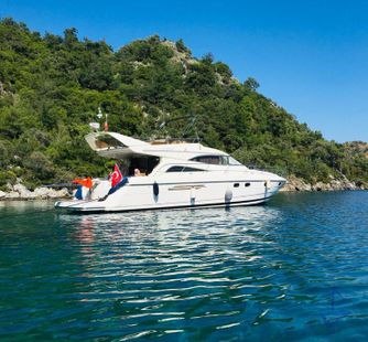 Özel yapım Özel yapım (2010) Motoryacht Charter
