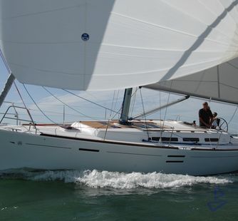 Dufour Dufour (2011) Sailboar Charter