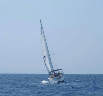 Jeanneau Jeanneau (2004) Sailboar Charter