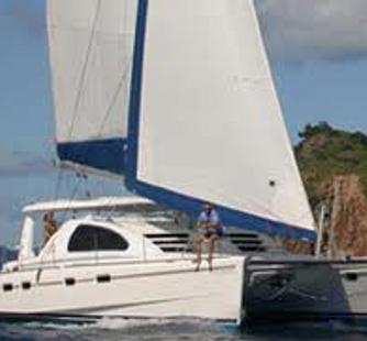(2007) Catamaran Charter