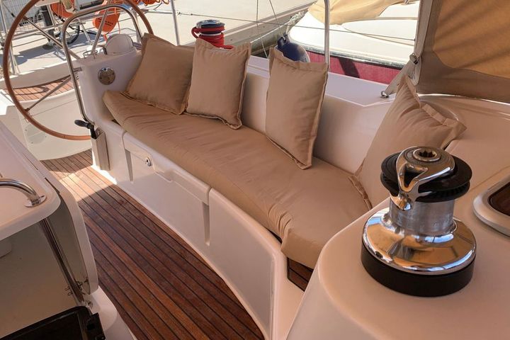  Barca a vela Jeanneau Sun Odyssey 49i (2008) per Noleggio, overcloccabile Marmaris | #10097 - 4