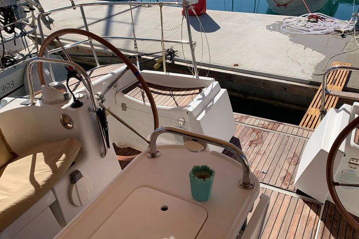  Barca a vela Jeanneau Sun Odyssey 49i (2008) per Noleggio, overcloccabile Marmaris | #10097 - 5