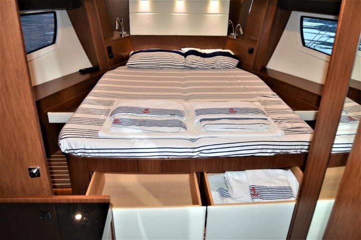 Bavaria  Virtess 420 Fly Kiralık Motoryat (2013) - Göcek | #10179 - 43