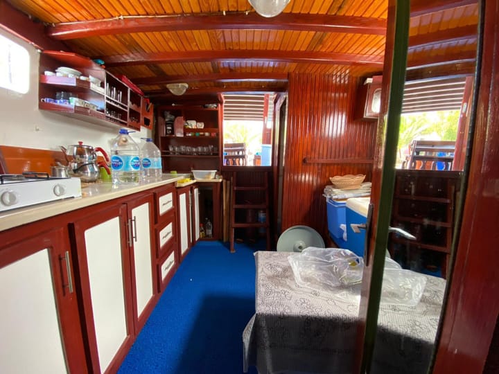 Fatto su misura Yacht a motore (2007) for Charter - Ayvalik | #10342 - 6