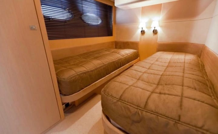 Princess V62 Kiralık Motoryat (2010) - Göcek | #10973 - 18