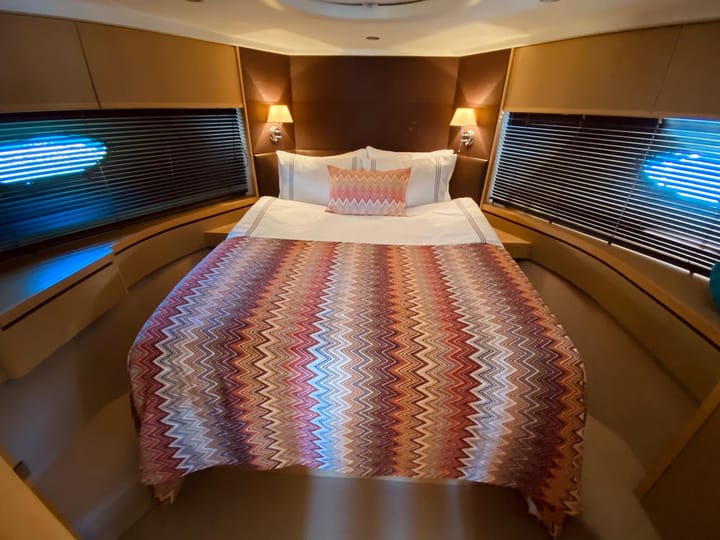 Princess V62 Kiralık Motoryat (2010) - Göcek | #10973 - 17