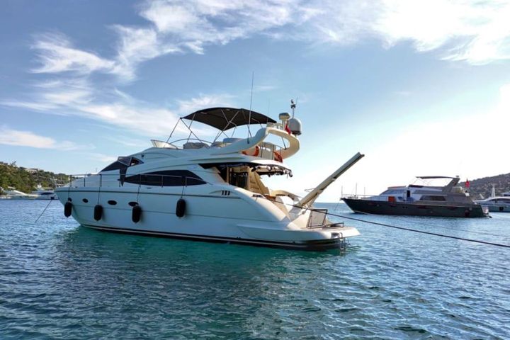  Motorjacht Aicon 56 Fly (2022) voor Charter - Fethiye | #11258 - 2