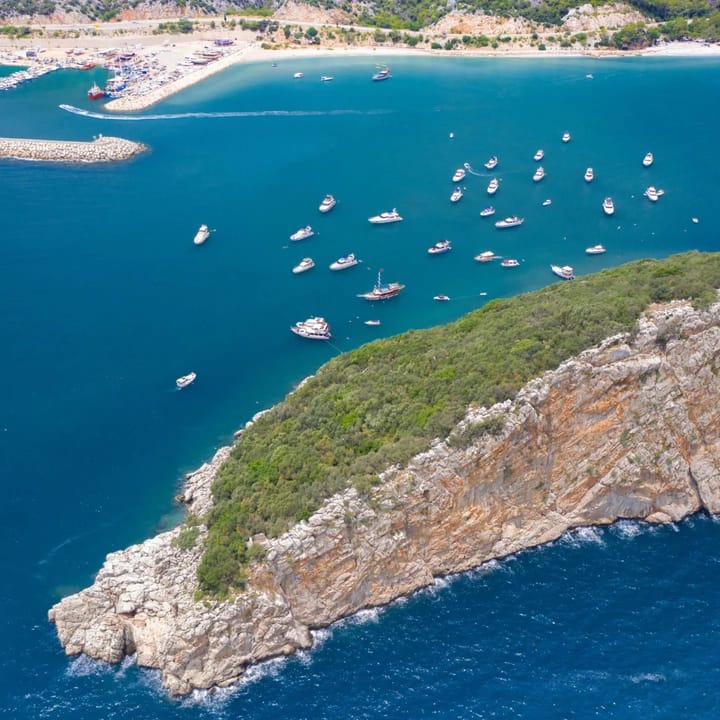 Fatto su misura Yacht a motore (2010) for Charter - Antalya | #12507 - 8