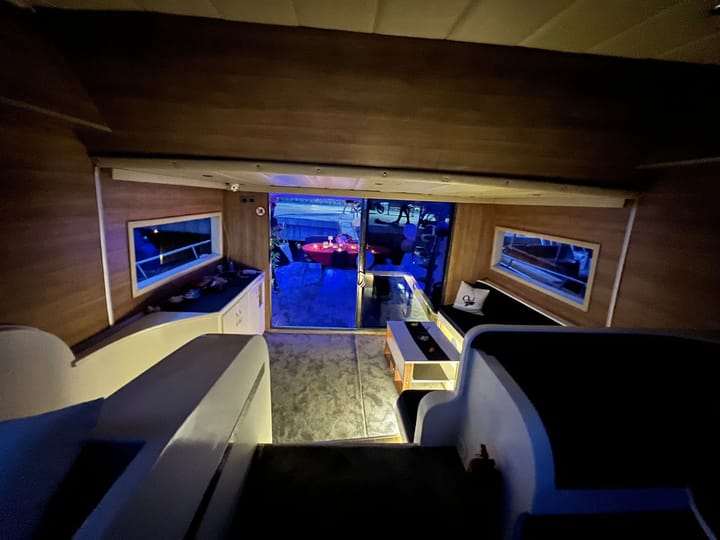 Hecho a medida Yate a motor (2006) para Charter - Bebek | #13039  - 9