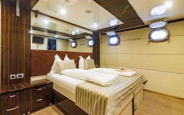 Motoryacht Hanse  445 (2018) für Charter - Split | #13305 - 12