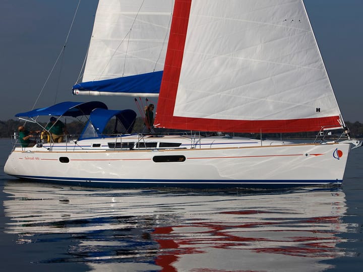 Sailboat Sunsail 44i (2011) for Charter - Piraeus | #1921 - 3