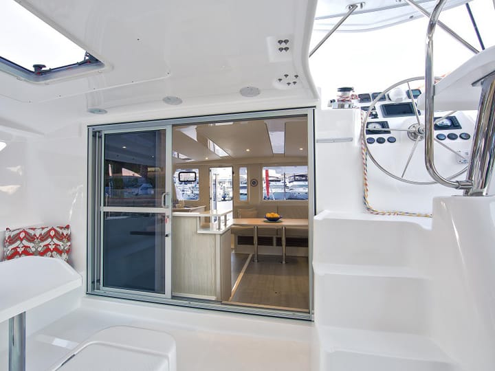 Catamaran Leopard  44 (2016) for Charter - Raiatea | #2002 - 5