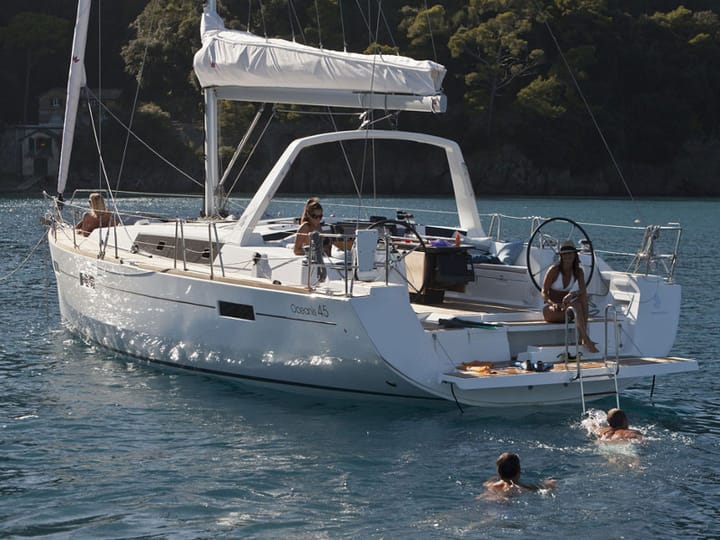 Puntone - Follonica 13.85 m Per noleggio Barca a vela - #4951 - 13
