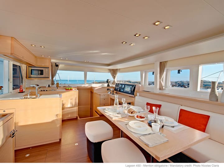 Athen 13.72 m Für Charter Katamaran — #5390 - 3