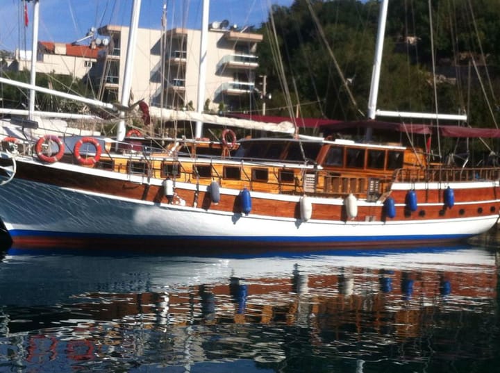 Hecho a medida  Goleta (1995) para Charter - Bozburun | # 8672 - 2